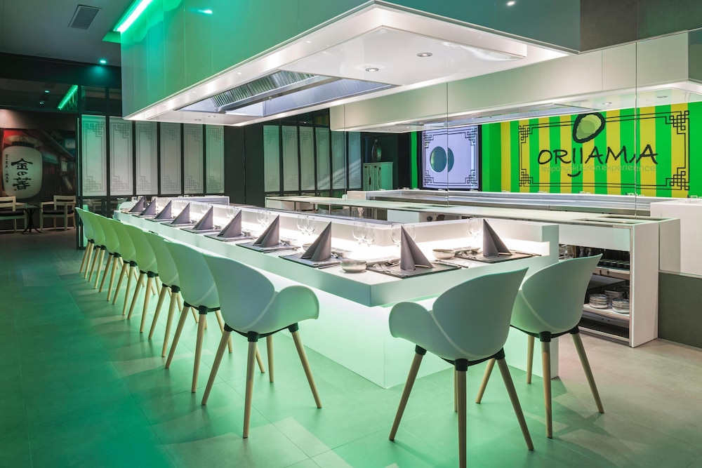 Marylanza Suites & Spa — Restaurant & bars in Playa de las Americas, Canary Islands