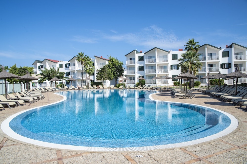 Pierre & Vacances Menorca Cala Blanes — Main photo in Cala'n Blanes, Balearic Islands
