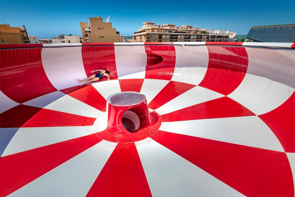 Hotel Best Lloret Splash — Sports & recreation in Lloret de Mar, Catalonia