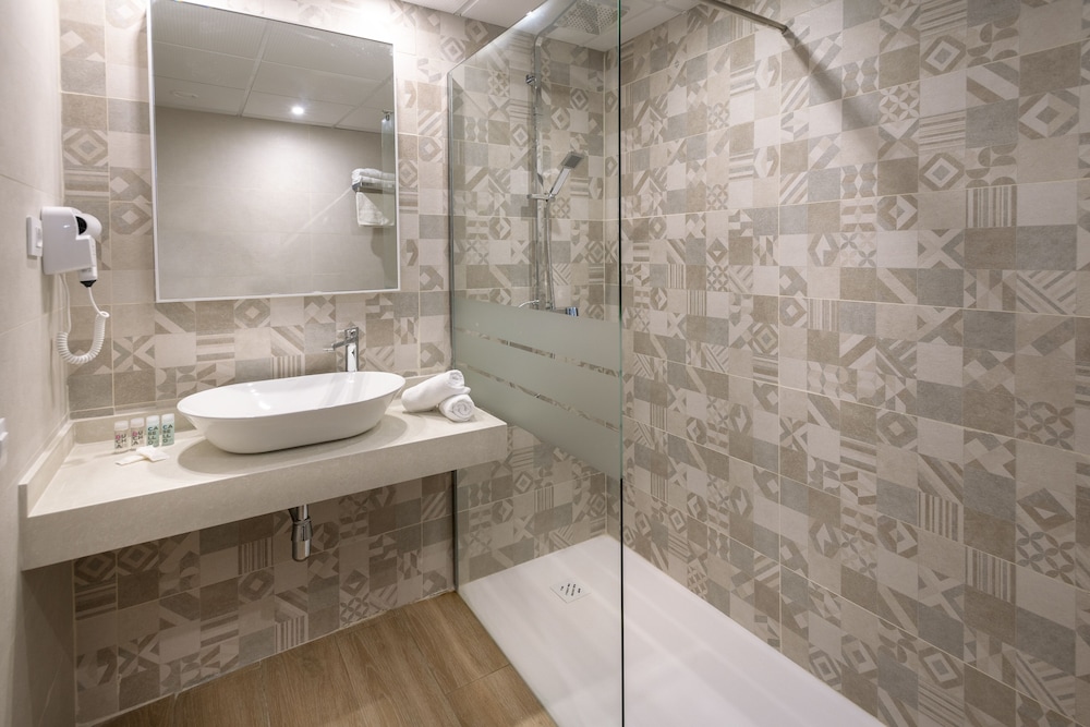 Hotel Best Lloret Splash — Hotel rooms in Lloret de Mar, Catalonia