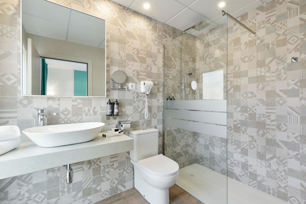 Hotel Best Lloret Splash — Hotel rooms in Lloret de Mar, Catalonia