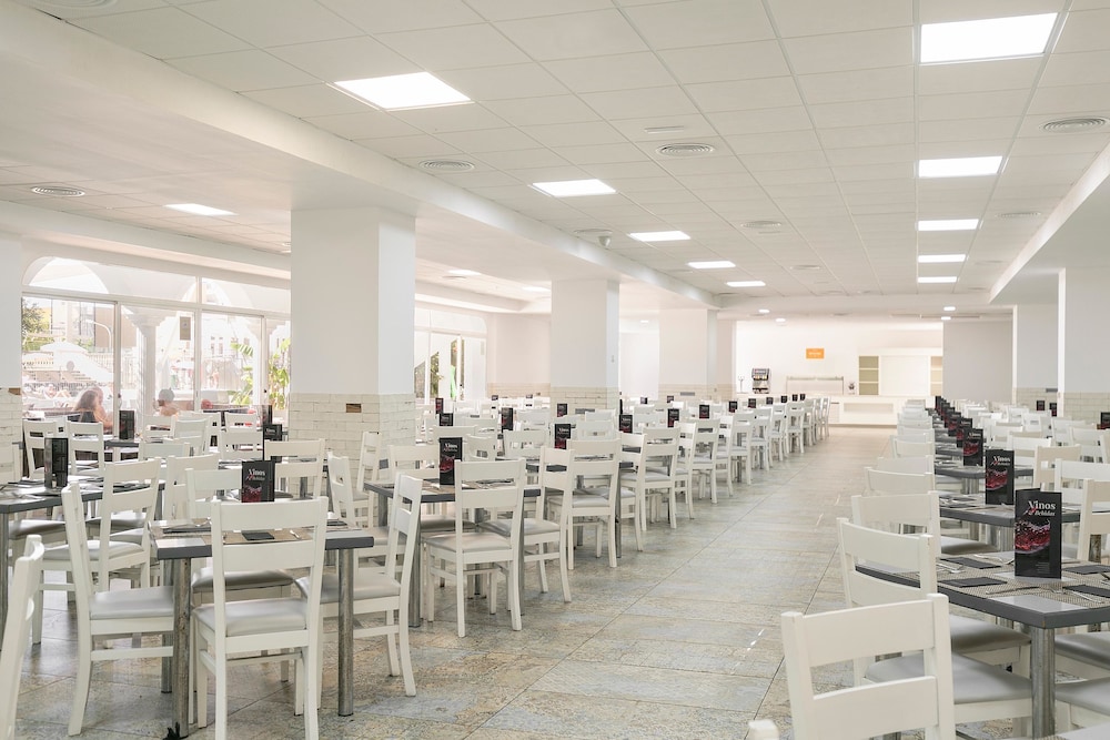 Hotel Best Lloret Splash — Restaurant & bars in Lloret de Mar, Catalonia
