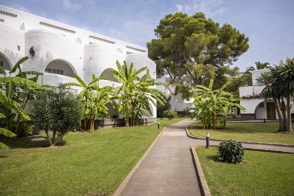 TUI MAGIC LIFE Cala Pada — Hotel building in Santa Eulalia, Balearic Islands