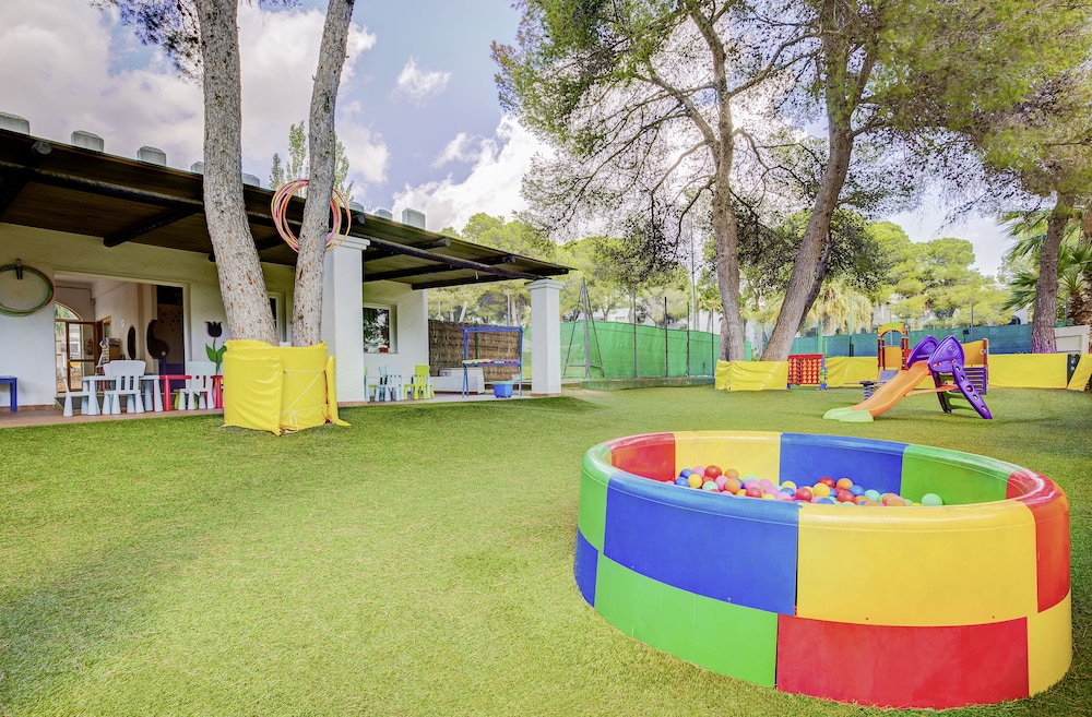 TUI MAGIC LIFE Cala Pada — Attractions for children in Santa Eulalia, Balearic Islands