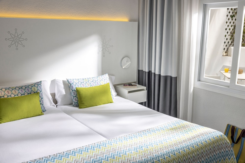 TUI MAGIC LIFE Cala Pada — Hotel rooms in Santa Eulalia, Balearic Islands