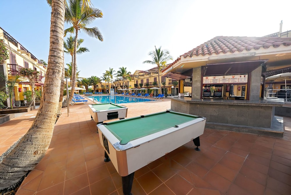 Bungalows Maspalomas Oasis Club — Sports & recreation in Maspalomas, Canary Islands