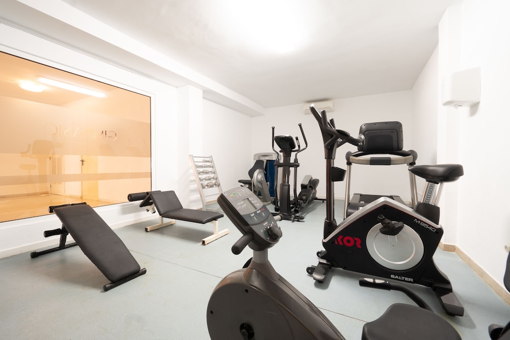 Aparthotel Tropicana — Sports & recreation in Cala Millor, Balearic Islands