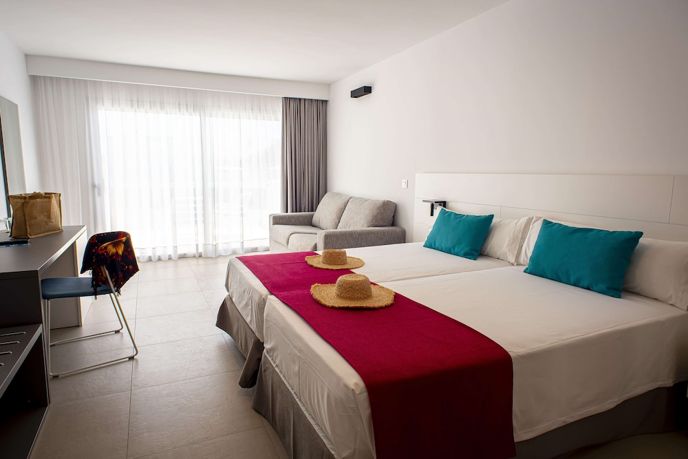 Hotel Taimar — Hotel rooms in Costa Calma, Canary Islands