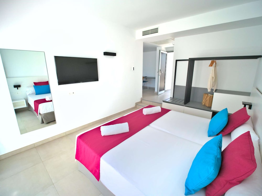 Hotel Taimar — Hotel rooms in Costa Calma, Canary Islands