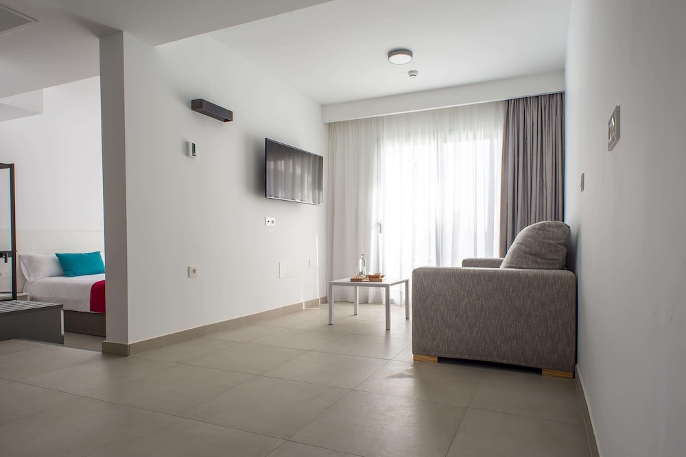 Hotel Taimar — Hotel rooms in Costa Calma, Canary Islands