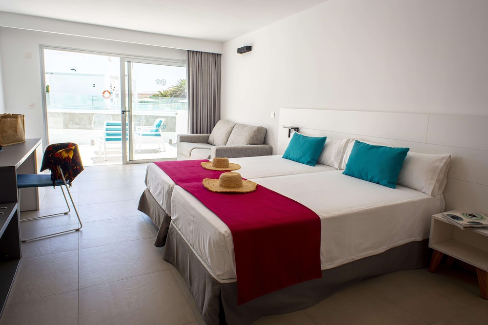 Hotel Taimar — Hotel rooms in Costa Calma, Canary Islands
