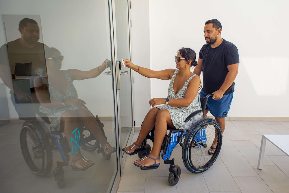 Hotel Taimar — Hotel building in Costa Calma, Canary Islands