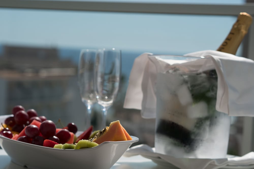Hotel Girasol — Restaurant & bars in Cala Millor, Balearic Islands