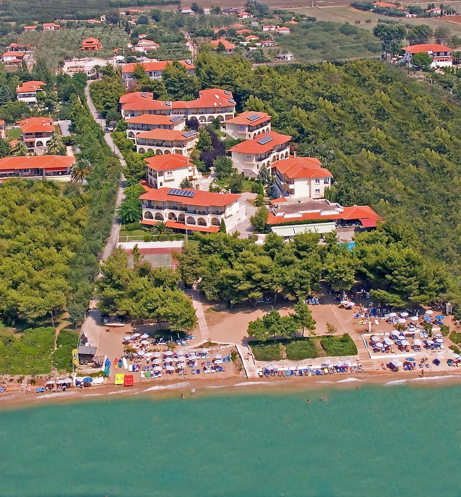 Portes Beach Hotel - zdjęcie 4