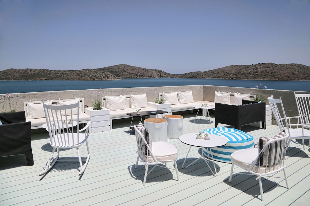Domes Aulus Elounda Resort, Curio Collection by Hilton - All inclusive — Restaurant & bars in Elounda