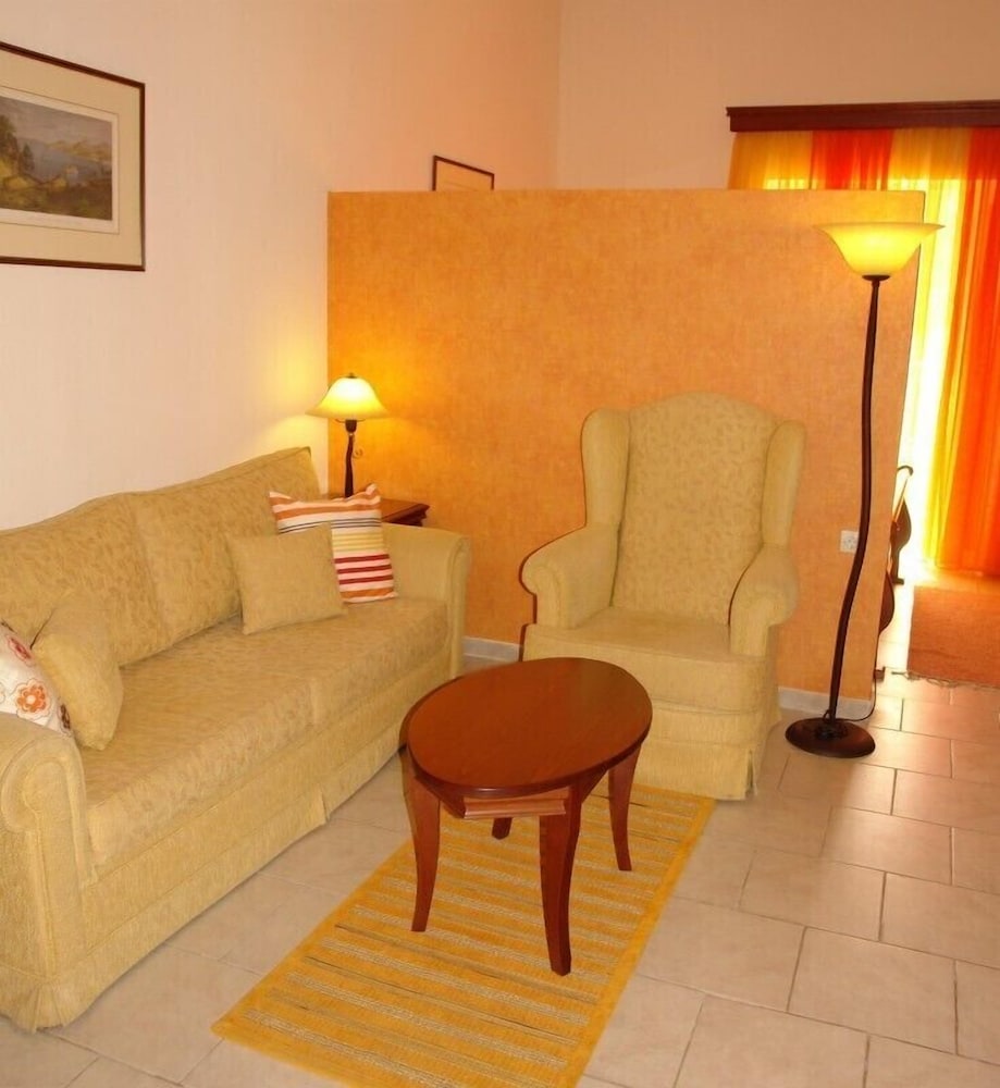 Aqualand Resort — Hotel rooms in Agios Ioannis Parelia, Ionian Islands