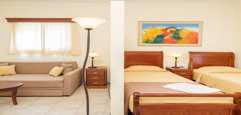 Aqualand Resort — Hotel rooms in Agios Ioannis Parelia, Ionian Islands