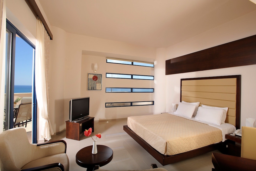 Galini Sea View — Rooms in Chania