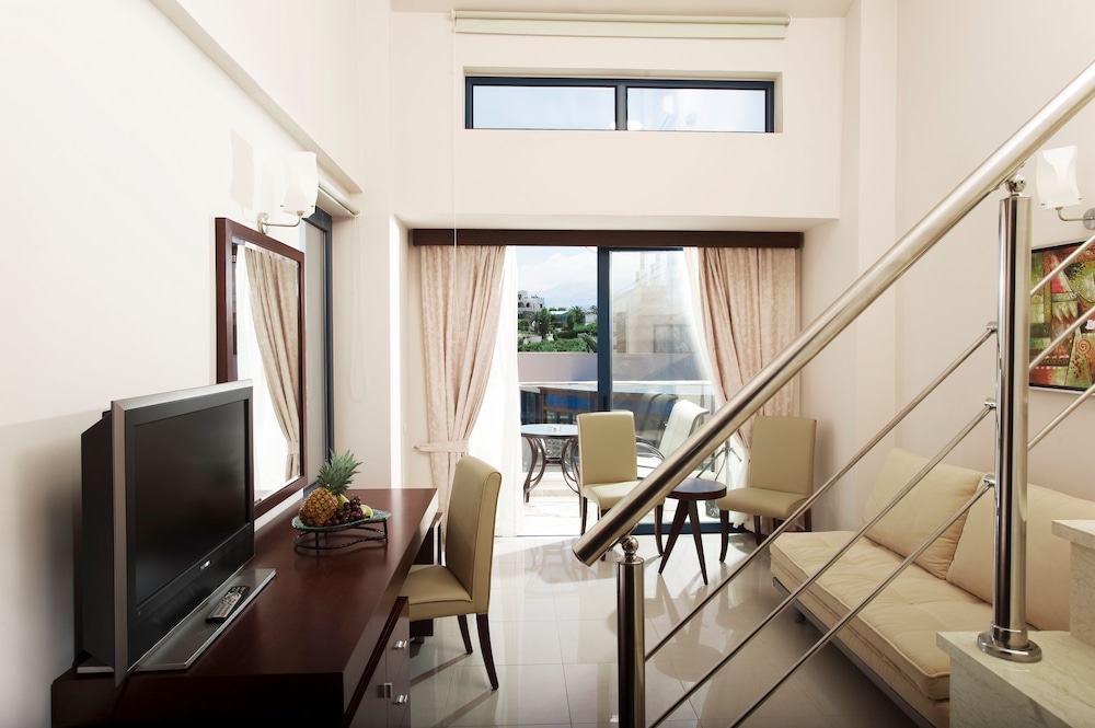Galini Sea View — Rooms in Chania