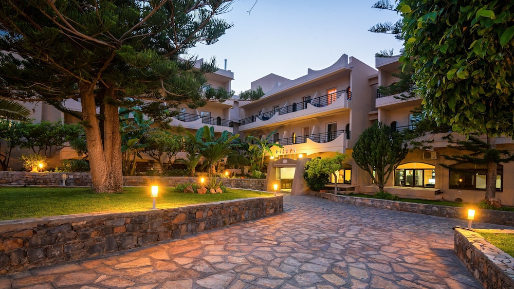 Themis Beach Hotel - zdjęcie 4