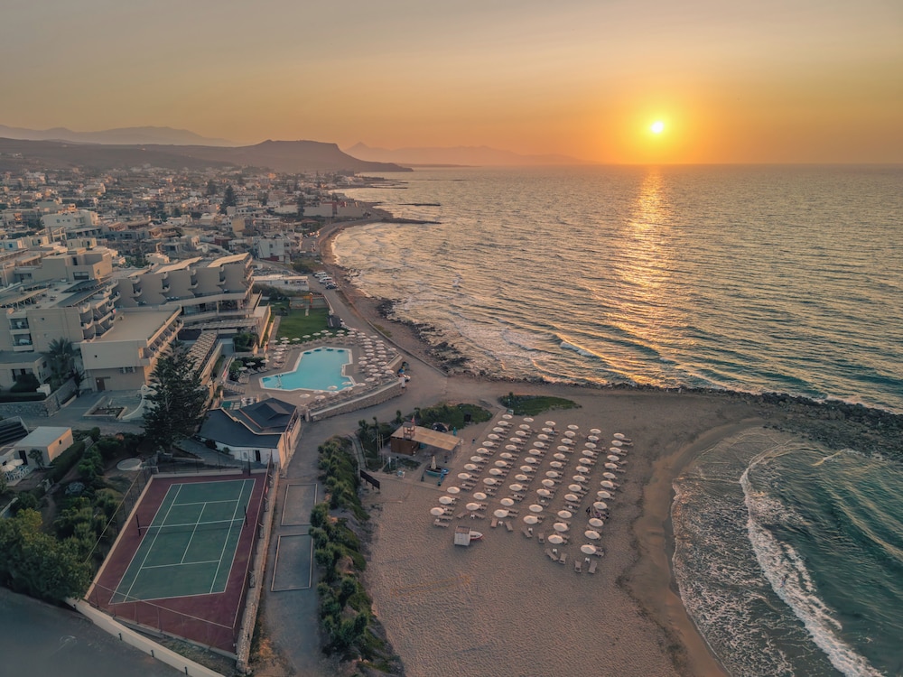 Themis Beach Hotel - zdjęcie 2