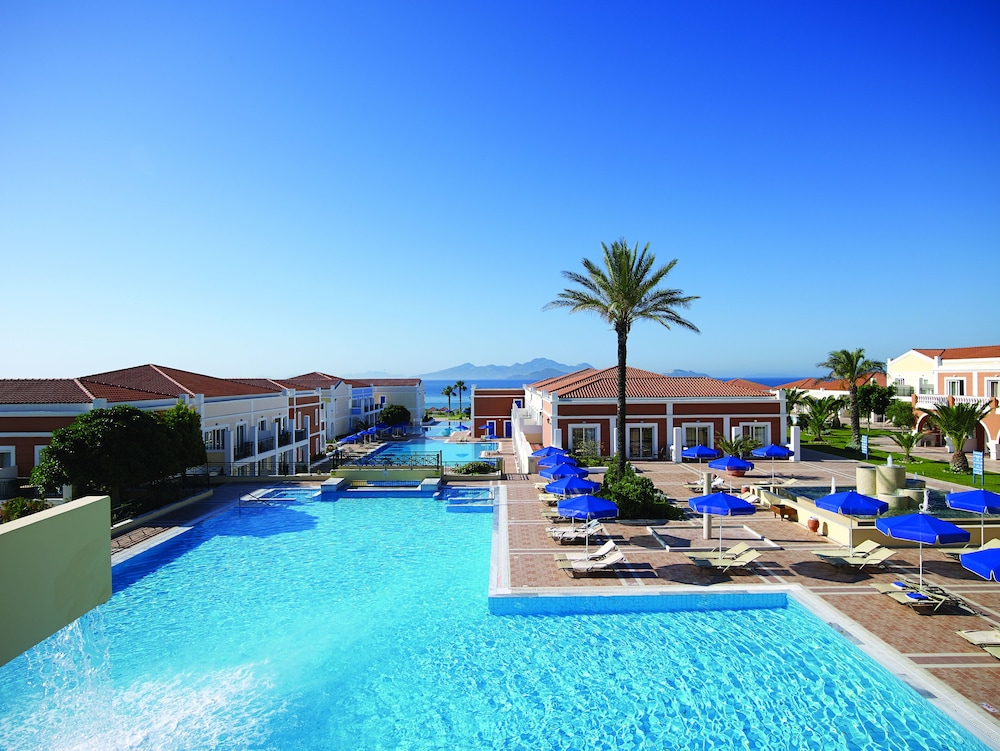 Porto Bello Royal - All inclusive — Swimming pool in Kardamena, South Aegean