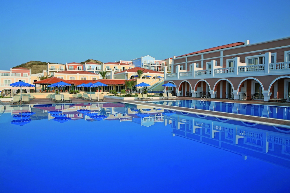 Porto Bello Royal - All inclusive — Swimming pool in Kardamena, South Aegean