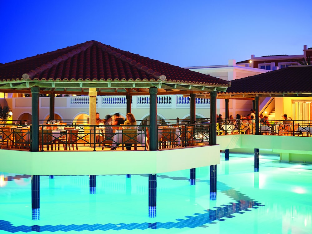 Porto Bello Royal - All inclusive — Restaurant & bars in Kardamena, South Aegean