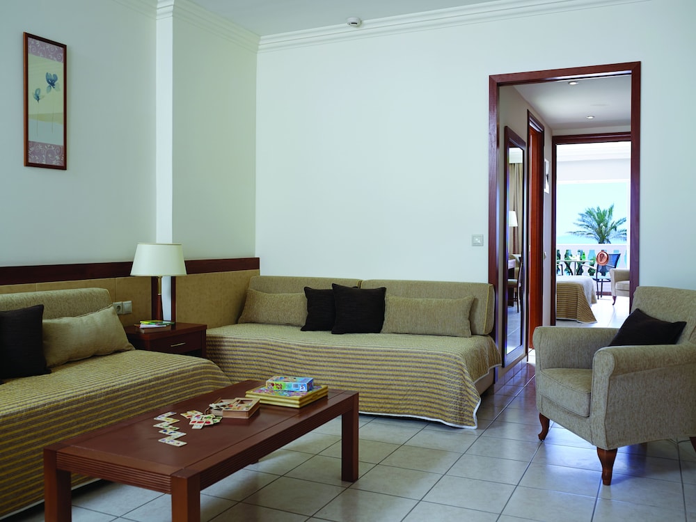 Porto Bello Royal - All inclusive — Hotel rooms in Kardamena, South Aegean