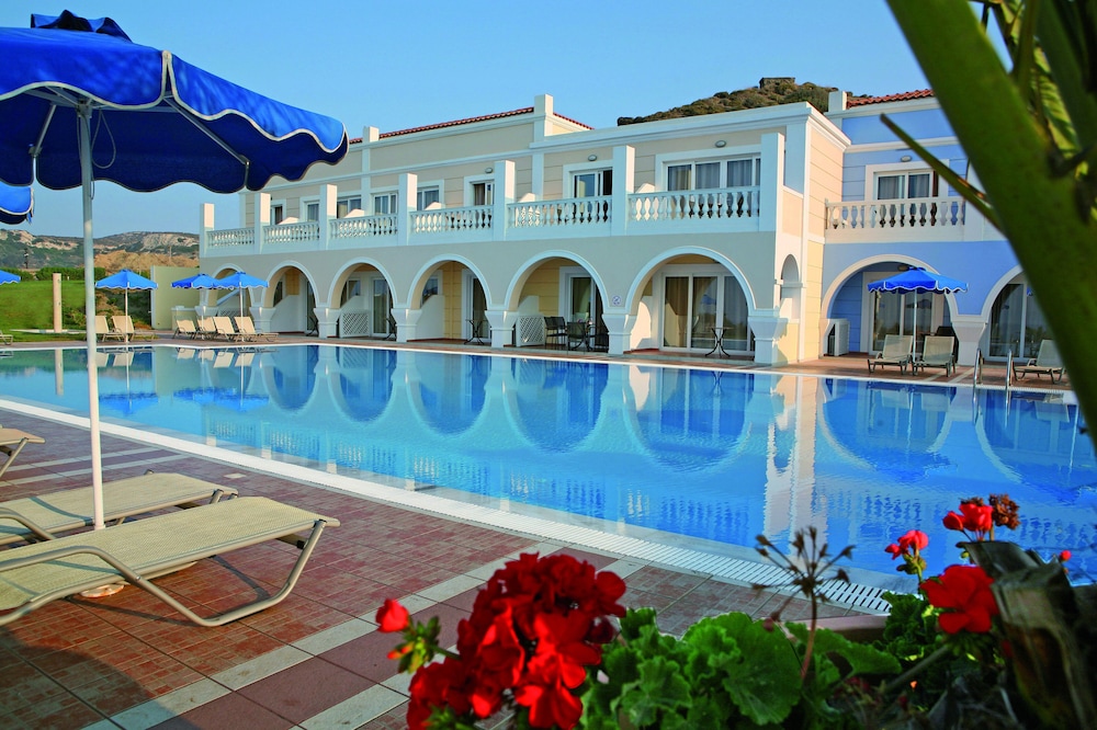 Porto Bello Royal - All inclusive — Swimming pool in Kardamena, South Aegean