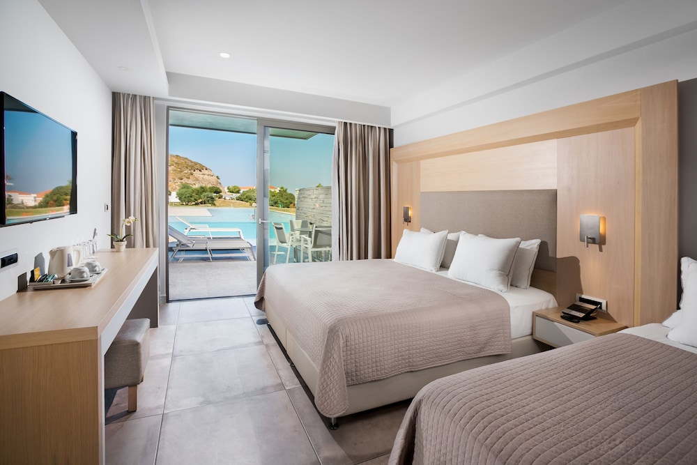 Porto Bello Royal - All inclusive — Hotel rooms in Kardamena, South Aegean