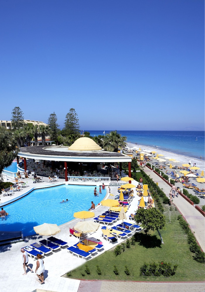 Sunshine Rhodes - All Inclusive — Pool in Ialyssos, South Aegean