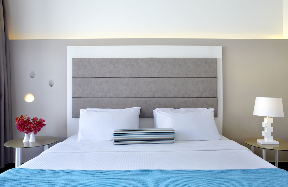 Sunshine Rhodes - All Inclusive — Rooms in Ialyssos, South Aegean