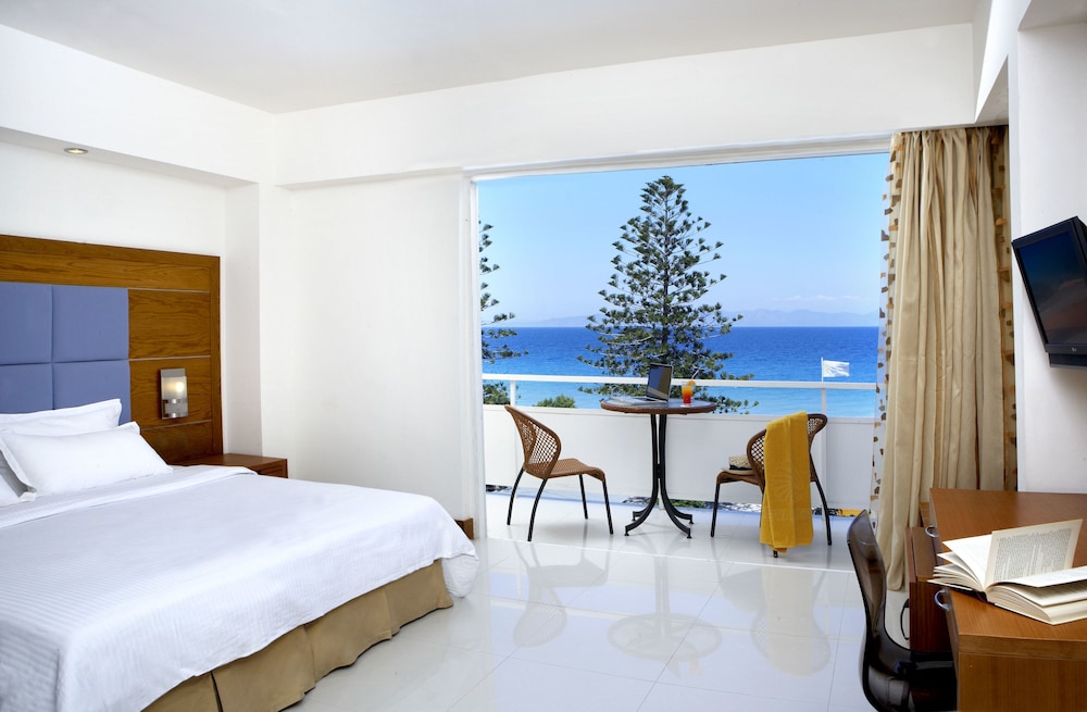Sunshine Rhodes - All Inclusive — Rooms in Ialyssos, South Aegean