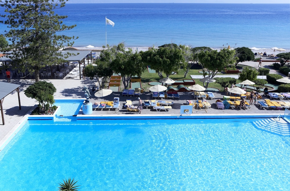 Sunshine Rhodes - All Inclusive — Pool in Ialyssos, South Aegean