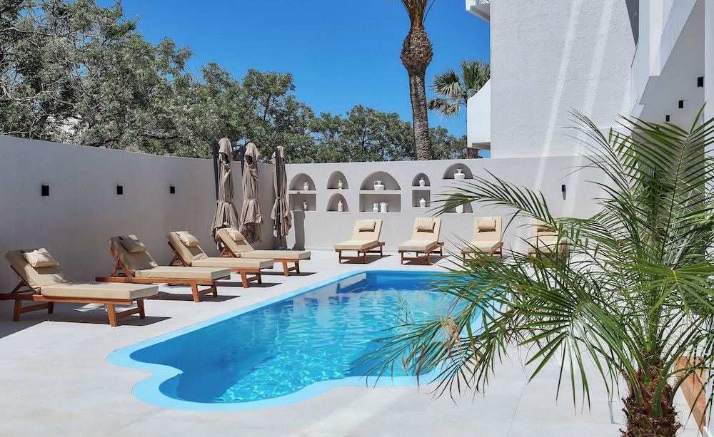 Lotus Rise Hotel — Main photo in Hersonissos