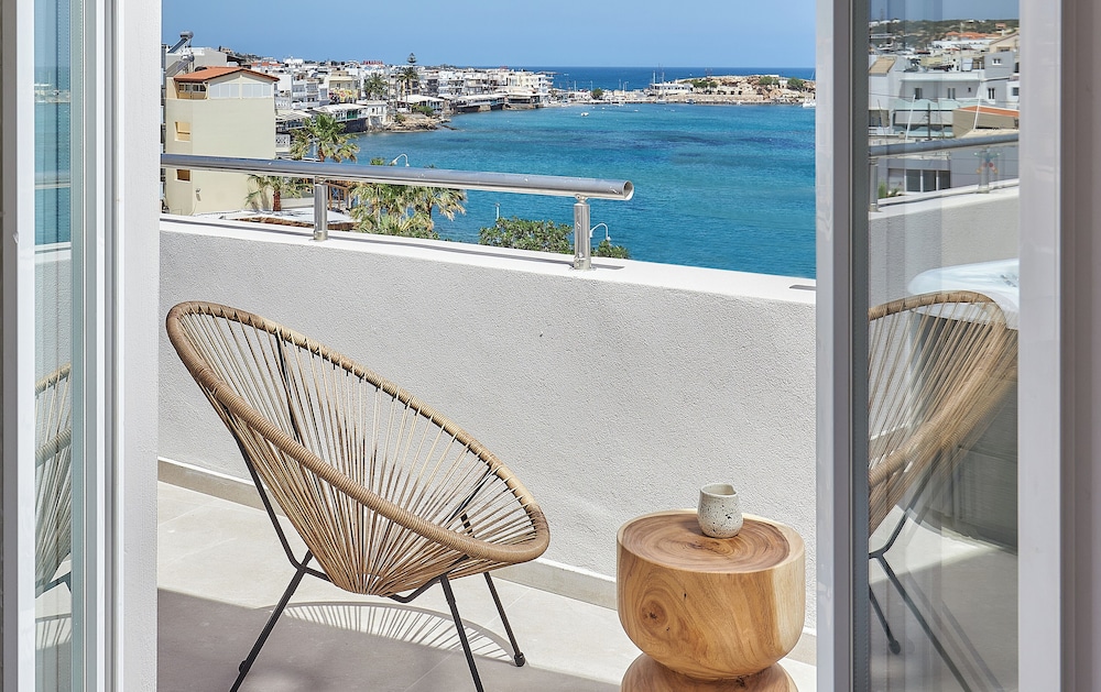 Lotus Rise Hotel — Hotel rooms in Hersonissos