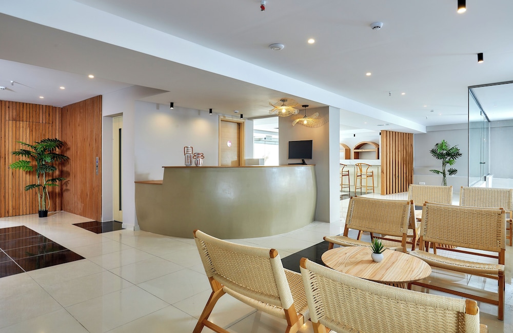 Lotus Rise Hotel — Restaurant & bars in Hersonissos
