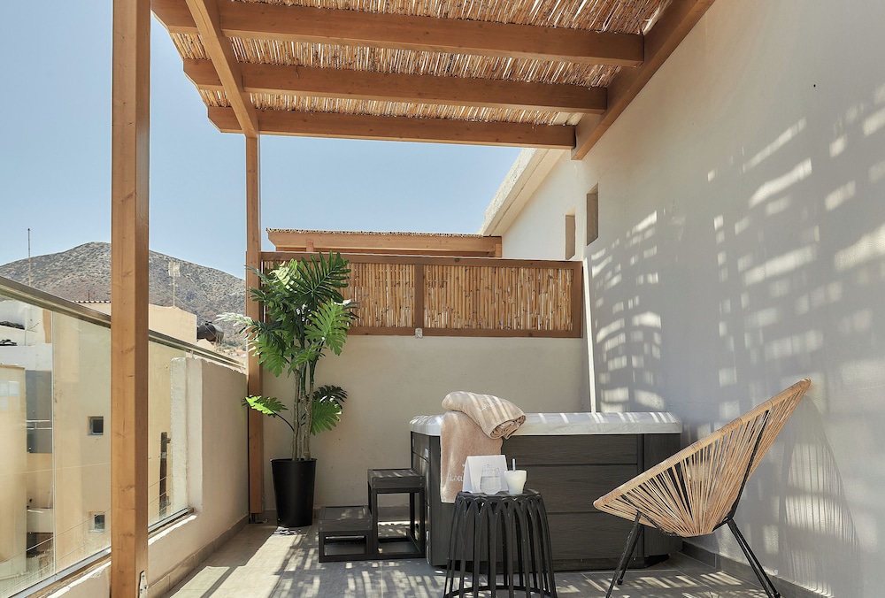Lotus Rise Hotel — Spa in Hersonissos