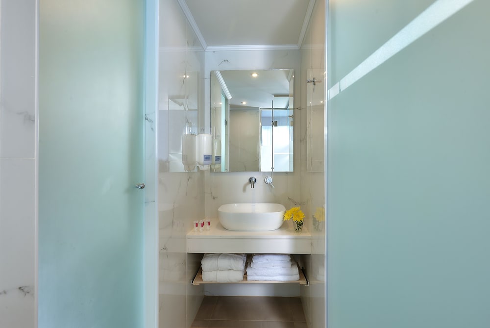 St. Constantin Beach Hotel and Spa — Hotel rooms in Gouves