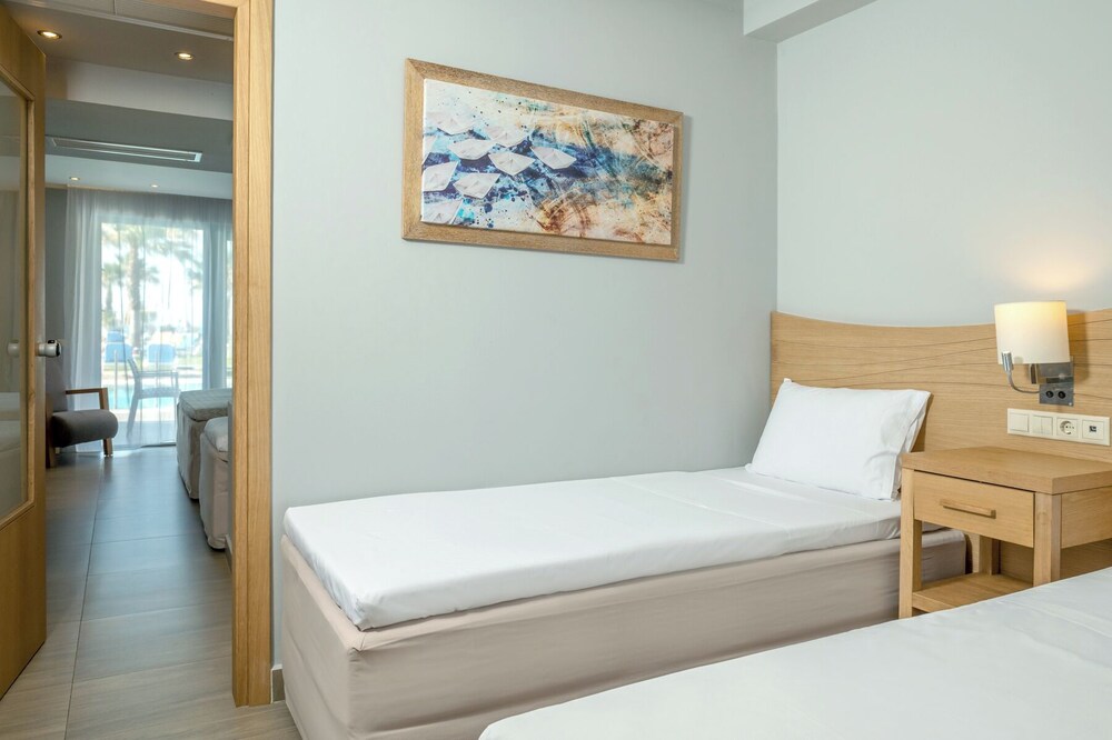 Lyttos Beach - All Inclusive — Rooms in Hersonissos