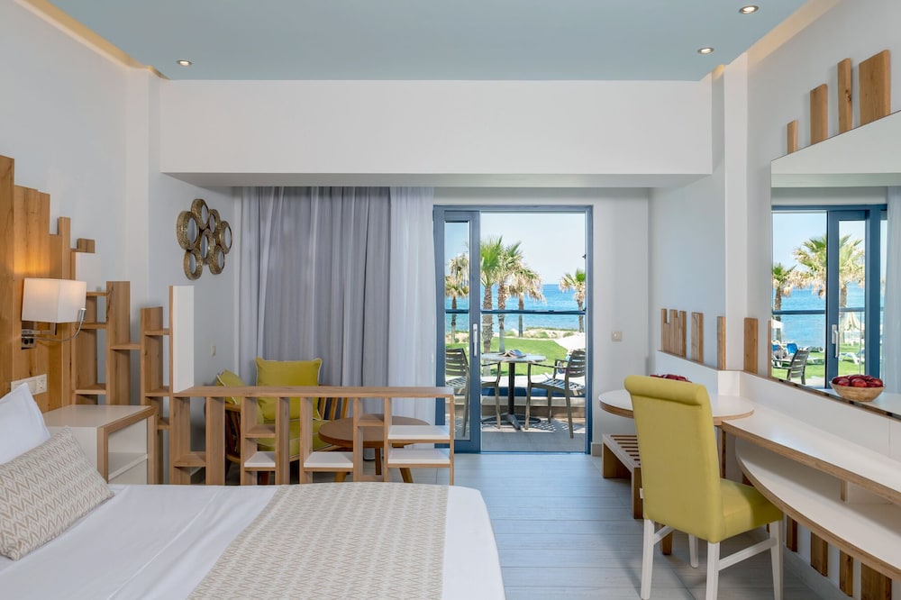 Lyttos Beach - All Inclusive — Rooms in Hersonissos