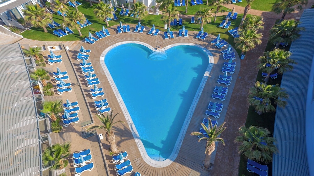 Lyttos Beach - All Inclusive — Outdoor in Hersonissos
