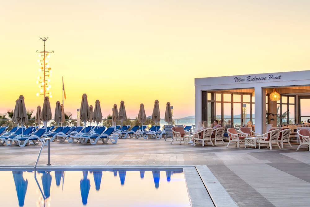 Lyttos Beach - All Inclusive — Restaurant in Hersonissos