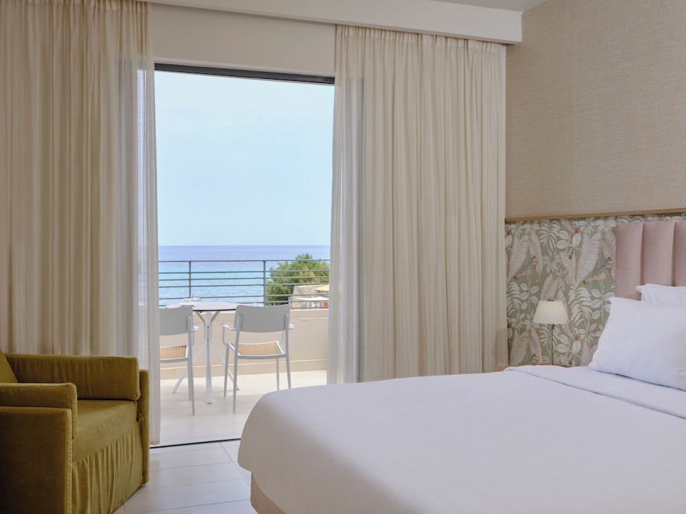 Atlantica Eleon Grand Resort - All Inclusive — Hotel rooms in Tsilivi, Ionian Islands