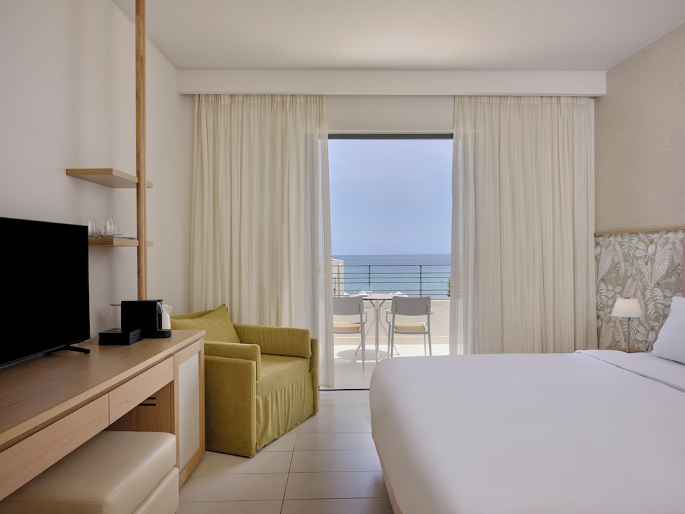 Atlantica Eleon Grand Resort - All Inclusive — Hotel rooms in Tsilivi, Ionian Islands
