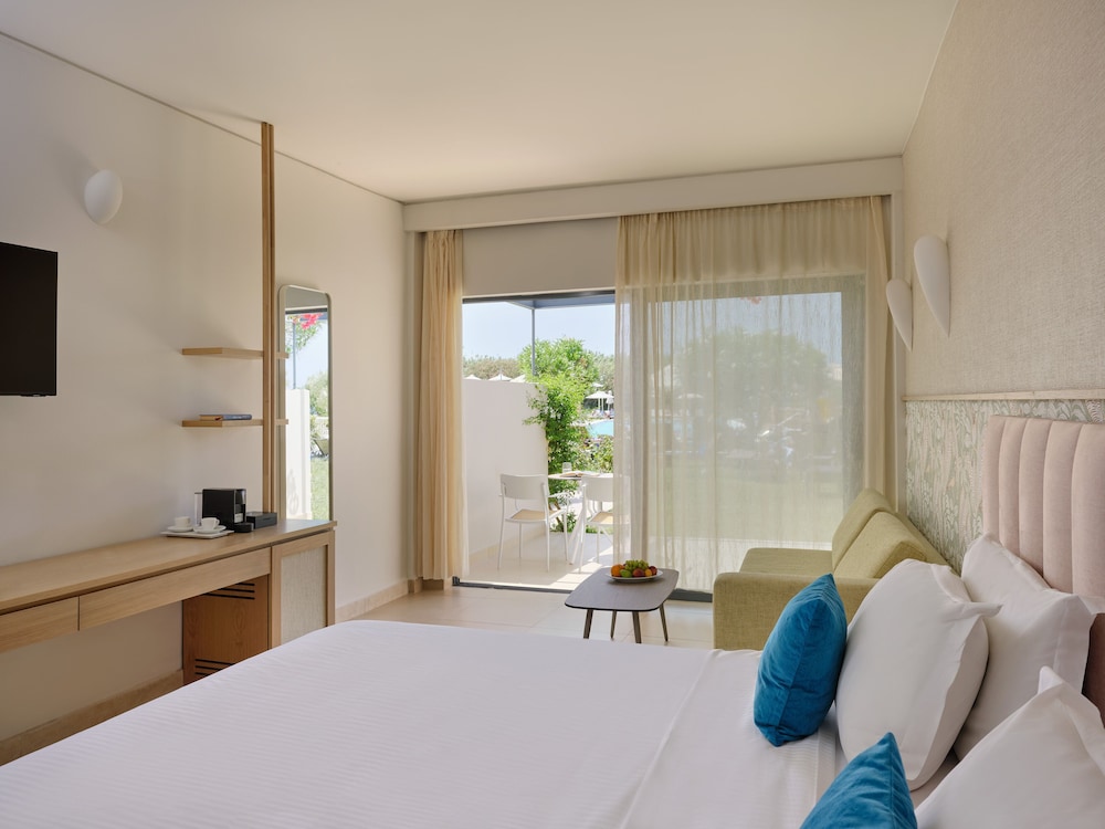 Atlantica Eleon Grand Resort - All Inclusive — Hotel rooms in Tsilivi, Ionian Islands