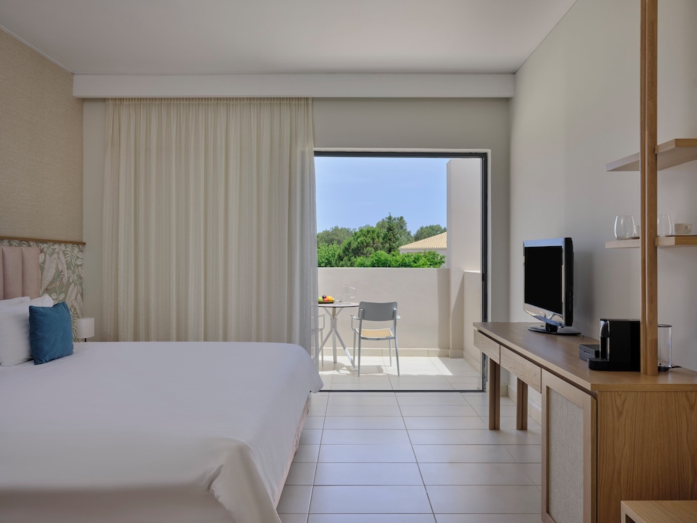 Atlantica Eleon Grand Resort - All Inclusive — Hotel rooms in Tsilivi, Ionian Islands