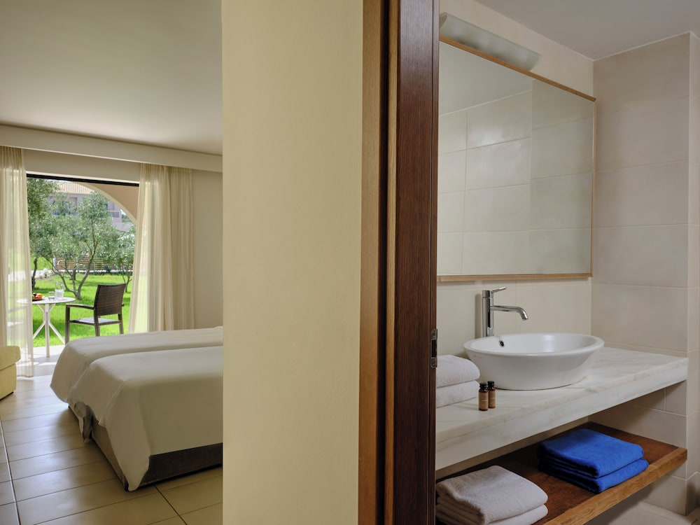 Atlantica Eleon Grand Resort - All Inclusive — Hotel rooms in Tsilivi, Ionian Islands