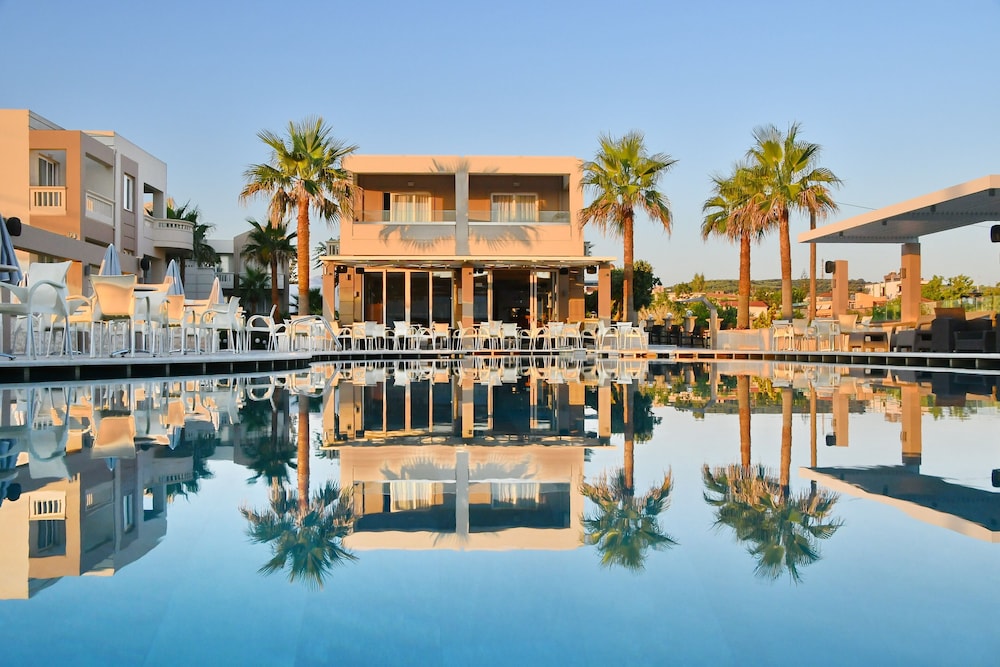 Castro Beach Hotel - zdjęcie 3